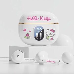 Sanrio Hello Kitty Pink and White Earbuds NWT